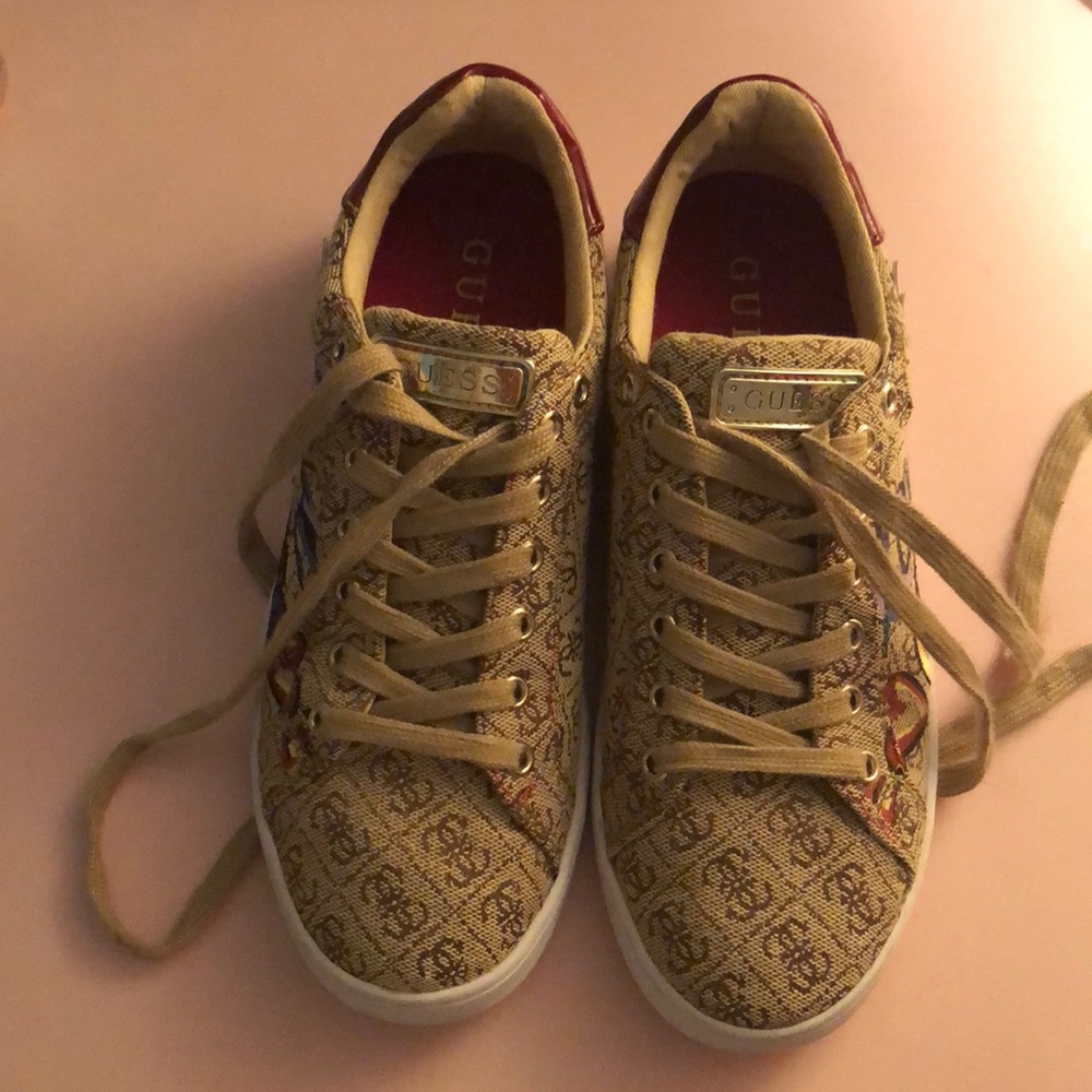 Guess Sneakers